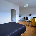 Hsh Elegant Vaudois 아파트 *