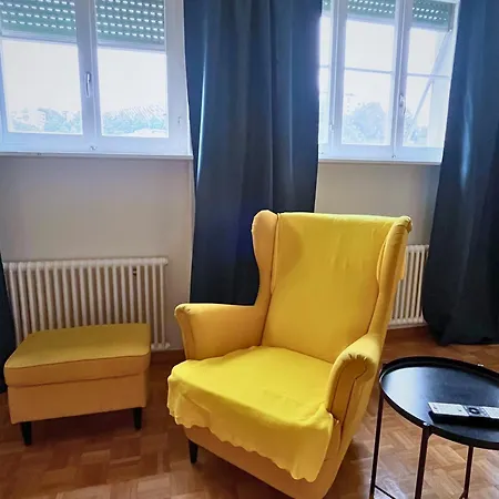 Hsh Elegant Vaudois Apartamento *